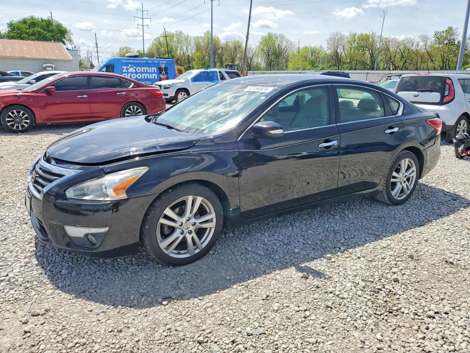 2013 Nissan Altima მანქანა იყიდება აუქციონზე, vin: 1N4BL3AP5DN444289, აუქციონის ნომერი: 50159826