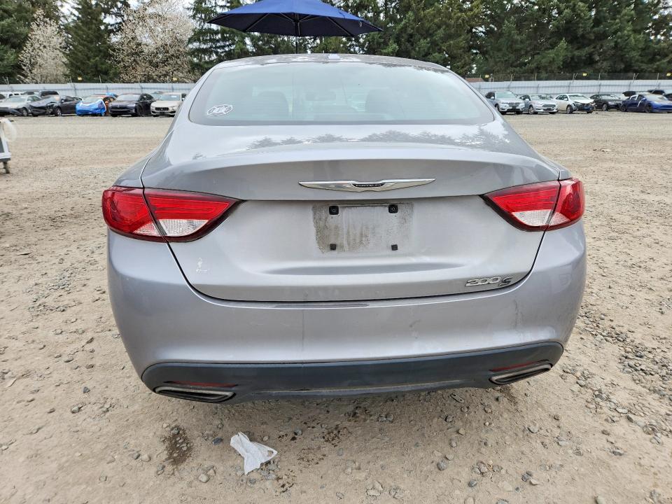 48479656 :رقم المزاد ، 1C3CCCBB9FN725911 vin ، 2015 Chrysler 200 مزاد بيع