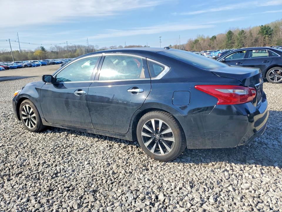 Продаж на аукціоні авто 2018 Nissan Altima, vin: 1N4AL3APXJC209924, номер лоту: 51060946