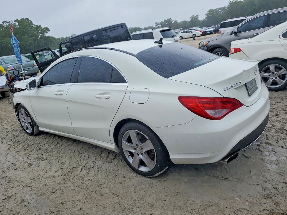49109286 :رقم المزاد ، WDDSJ4EB0GN358533 vin ، 2016 Mercedes-benz Cla مزاد بيع