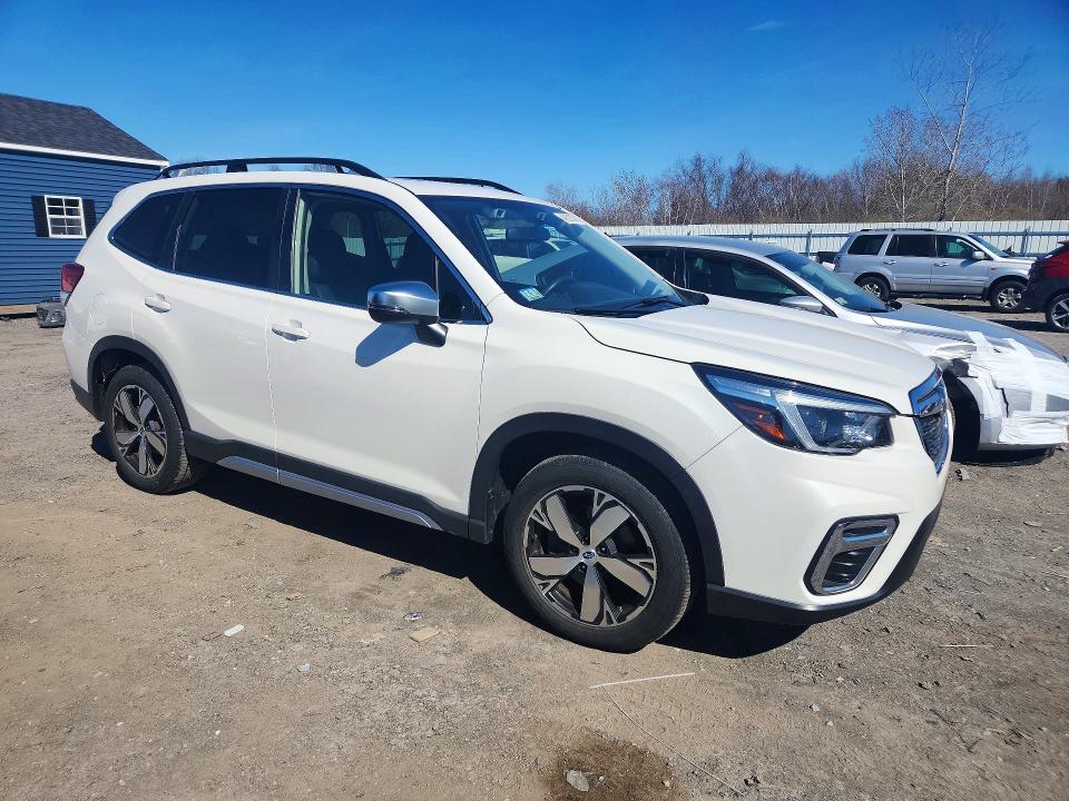 Продажа на аукционе авто 2021 Subaru Forester, vin: JF2SKAXC2MH486702, номер лота: 49321386