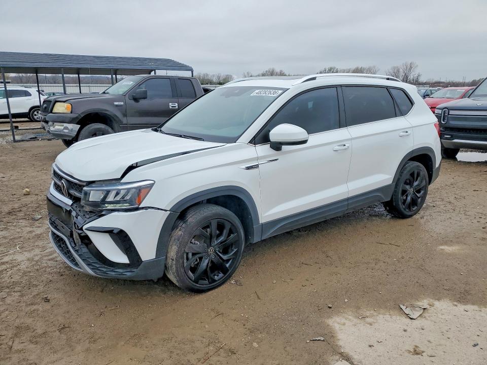 Auction sale of the 2022 Volkswagen Taos, vin: 3VVLX7B2XNM023825, lot number: 48282636