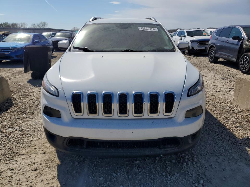 2017 Jeep Cherokee მანქანა იყიდება აუქციონზე, vin: 1C4PJLCB3HW593257, აუქციონის ნომერი: 48832456