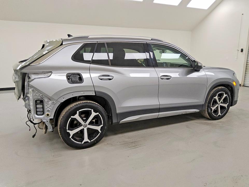 Продажа на аукционе авто 2026 Volkswagen Tiguan, vin: 3VVFR7RM5TM016552, номер лота: 51487906