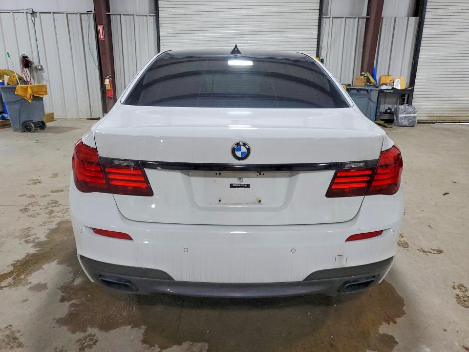50419656 :رقم المزاد ، WBAYB6C5XFG299257 vin ، 2015 Bmw 750 مزاد بيع