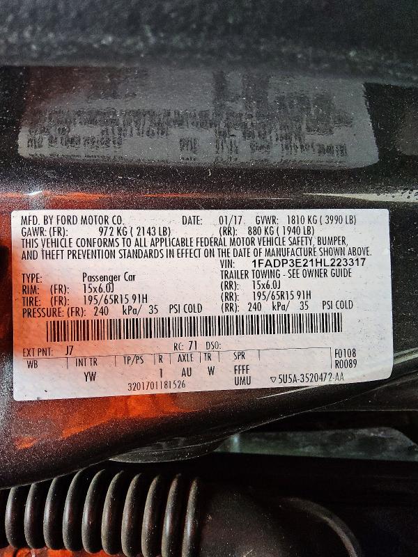 50089686 :رقم المزاد ، 1FADP3E21HL223317 vin ، 2017 Ford Focus مزاد بيع