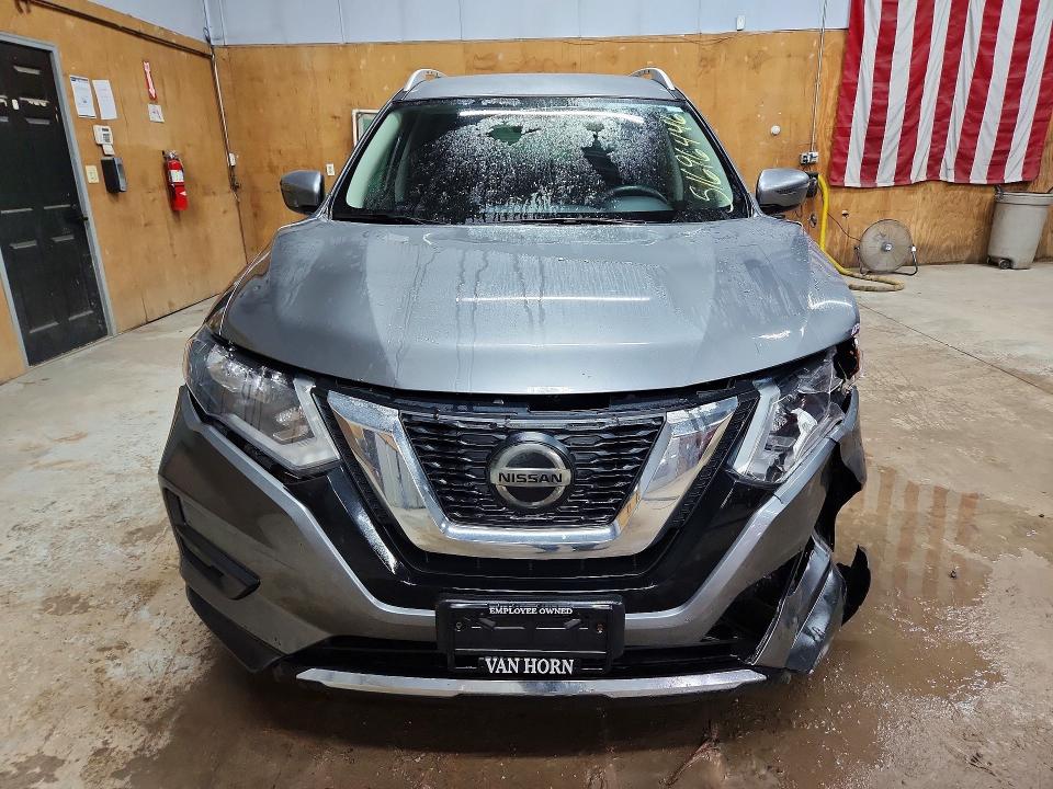 51696446 :رقم المزاد ، KNMAT2MV3JP526399 vin ، 2018 Nissan Rogue مزاد بيع