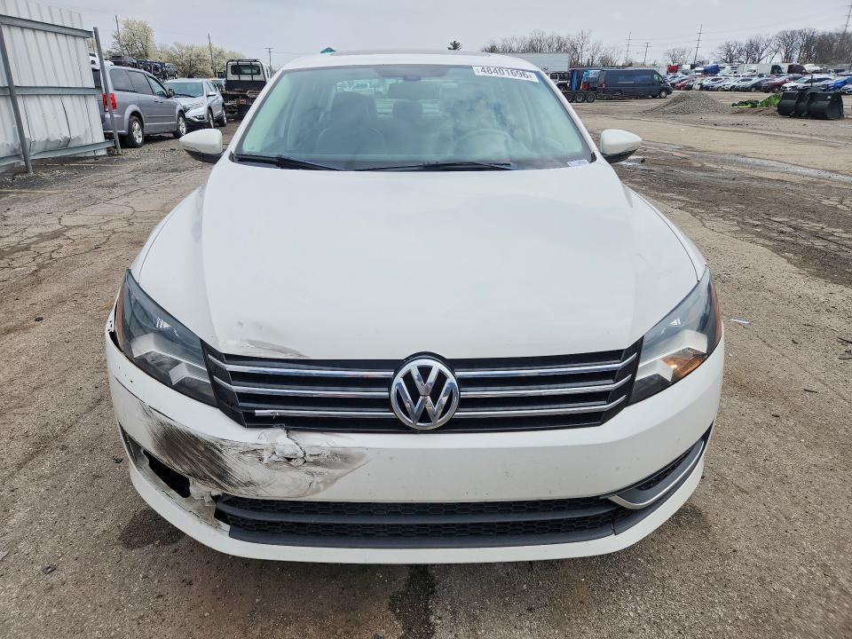 48401696 :رقم المزاد ، 1VWBP7A35CC011775 vin ، 2012 Volkswagen Passat مزاد بيع