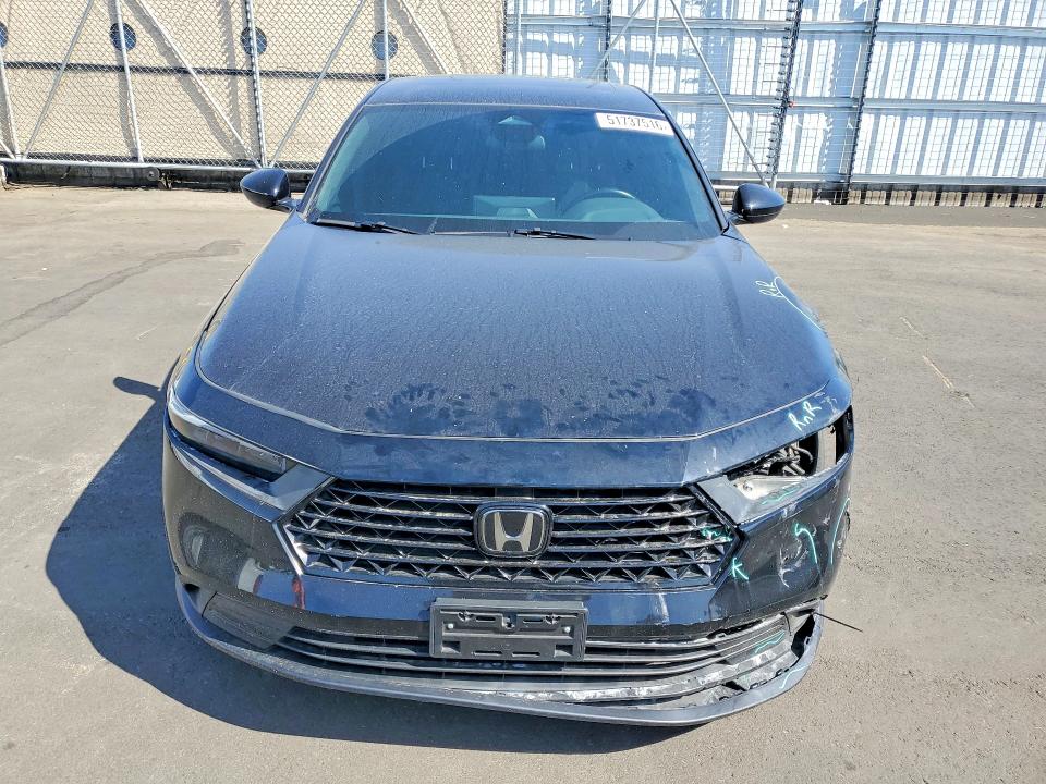 51737516 :رقم المزاد ، 1HGCY2F51PA026245 vin ، 2023 Honda Accord مزاد بيع