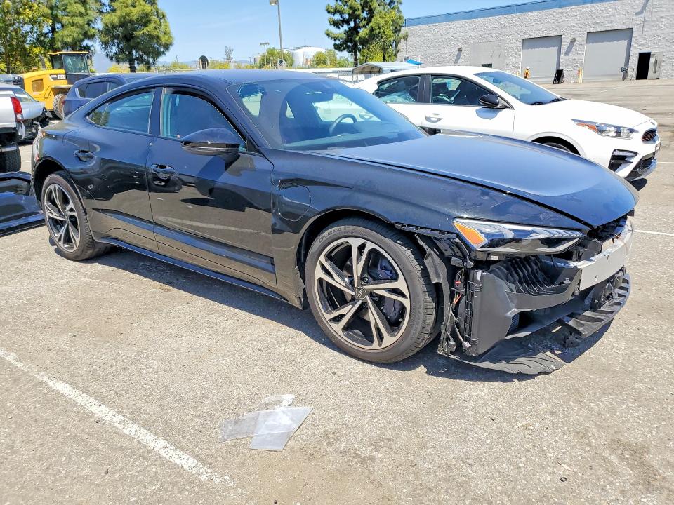 2024 Audi E-tron Gt მანქანა იყიდება აუქციონზე, vin: WAUCJBFW6R7004606, აუქციონის ნომერი: 50744116