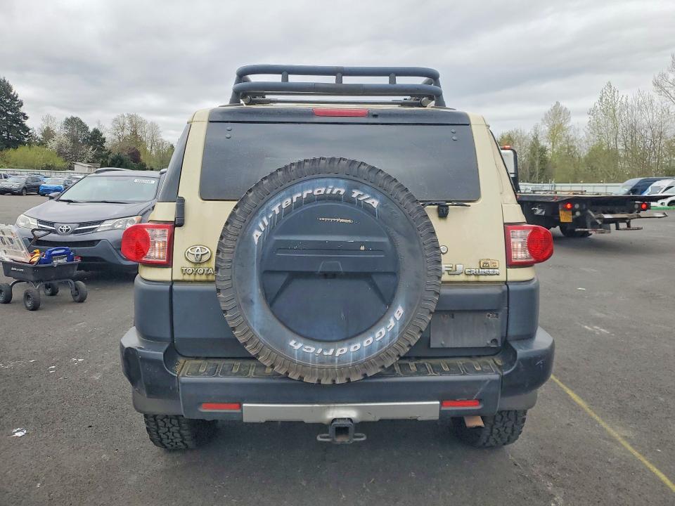 49093986 :رقم المزاد ، JTEBU4BF5AK095288 vin ، 2010 Toyota Fj Cruiser مزاد بيع
