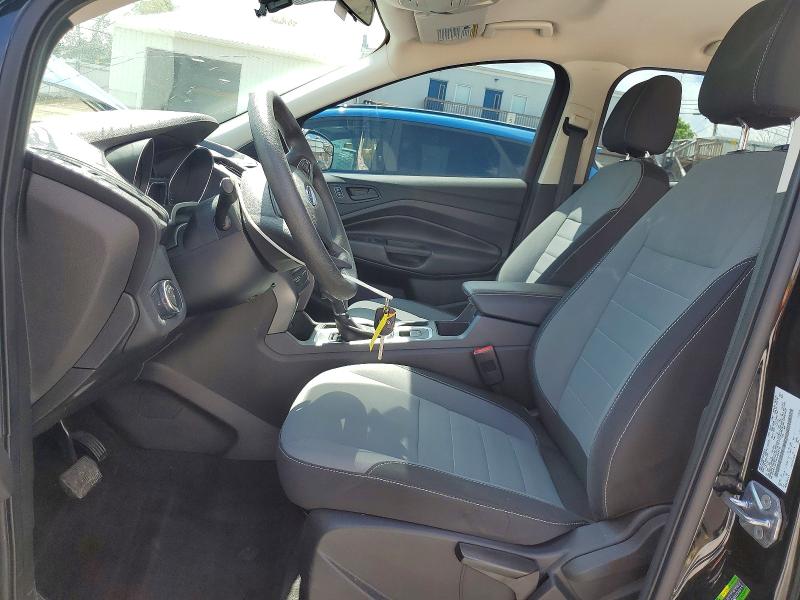 51544706 :رقم المزاد ، 1FMCU0F71HUD92038 vin ، 2017 Ford Escape مزاد بيع