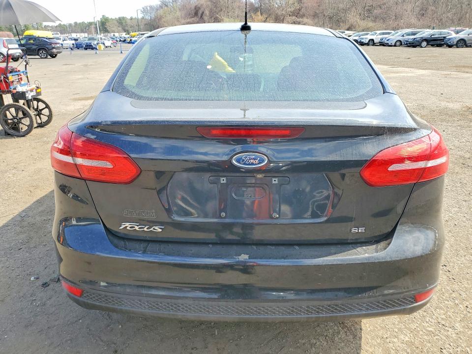 2015 Ford Focus მანქანა იყიდება აუქციონზე, vin: 1FADP3F21FL213723, აუქციონის ნომერი: 49979176
