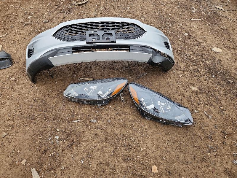 2020 Ford Escape მანქანა იყიდება აუქციონზე, vin: 1FMCU9G62LUA25801, აუქციონის ნომერი: 48430116