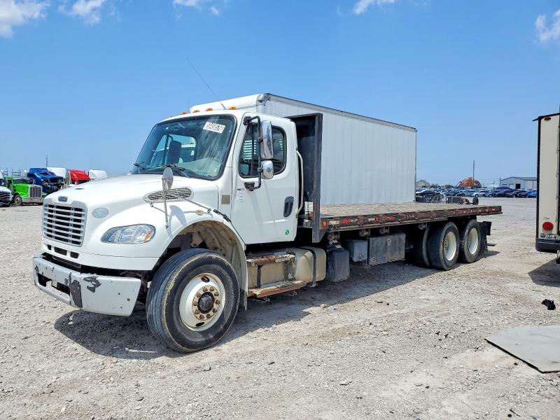 50458576 :رقم المزاد ، 1FVHCYCY8FHGH8678 vin ، 2015 Freightliner M2 مزاد بيع