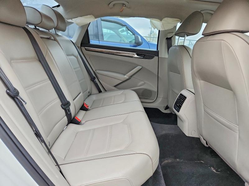Продажа на аукционе авто 2018 Volkswagen Passat, vin: 1VWBA7A31JC026532, номер лота: 49561656
