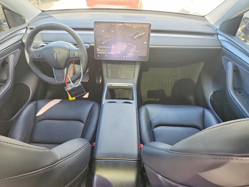 2024 Tesla Model Y მანქანა იყიდება აუქციონზე, vin: 7SAYGDEE4RF185889, აუქციონის ნომერი: 51182586