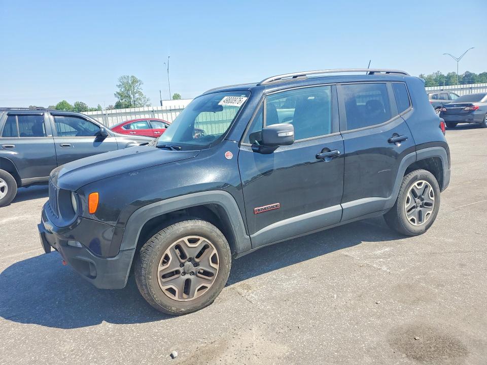 2015 Jeep Renegade მანქანა იყიდება აუქციონზე, vin: ZACCJBCT0FPB62821, აუქციონის ნომერი: 63613436