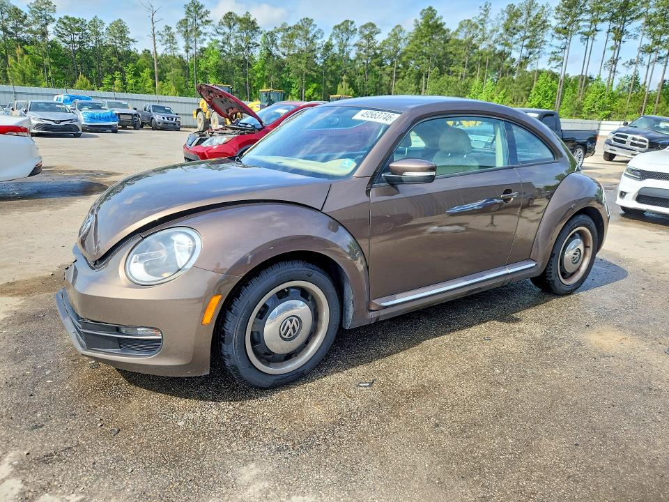 49563746 :رقم المزاد ، 3VWHX7AT0DM647515 vin ، 2013 Volkswagen Beetle مزاد بيع