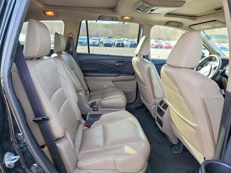 Продаж на аукціоні авто 2016 Honda Pilot, vin: 5FNYF6H06GB125721, номер лоту: 48865776