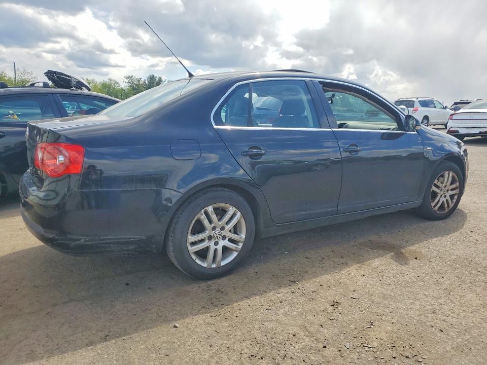 49683766 :رقم المزاد ، 3VWEG71KX7M157307 vin ، 2007 Volkswagen Jetta مزاد بيع