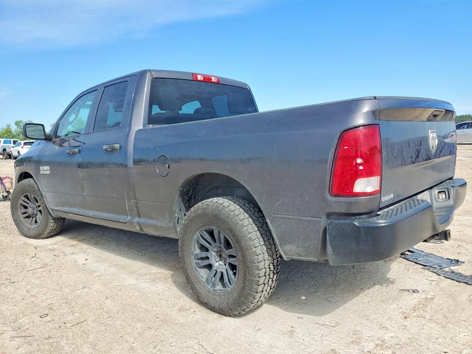48585416 :رقم المزاد ، 1C6RR6FG9JS330477 vin ، 2018 Ram 1500 مزاد بيع