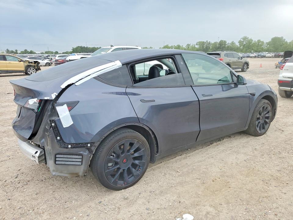 49300746 :رقم المزاد ، 7SAYGDED7PF939923 vin ، 2023 Tesla Model Y مزاد بيع