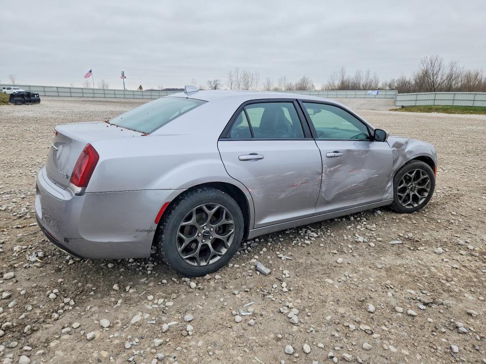 48284186 :رقم المزاد ، 2C3CCAGG1FH922671 vin ، 2015 Chrysler 300 مزاد بيع