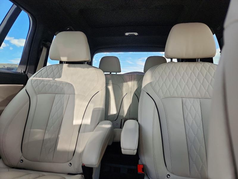 50469786 :رقم المزاد ، 5UXCX6C00N9J04917 vin ، 2022 Bmw X7 مزاد بيع
