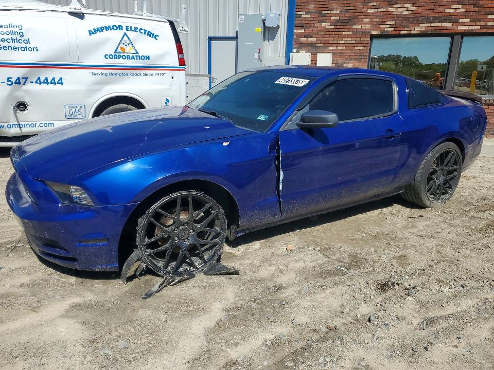 48215676 :رقم المزاد ، 1ZVBP8AM9E5241793 vin ، 2014 Ford Mustang مزاد بيع