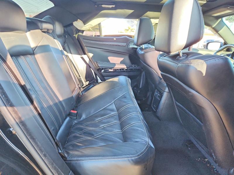 Продаж на аукціоні авто 2015 Chrysler 300, vin: 2C3CCABT1FH808139, номер лоту: 48965976