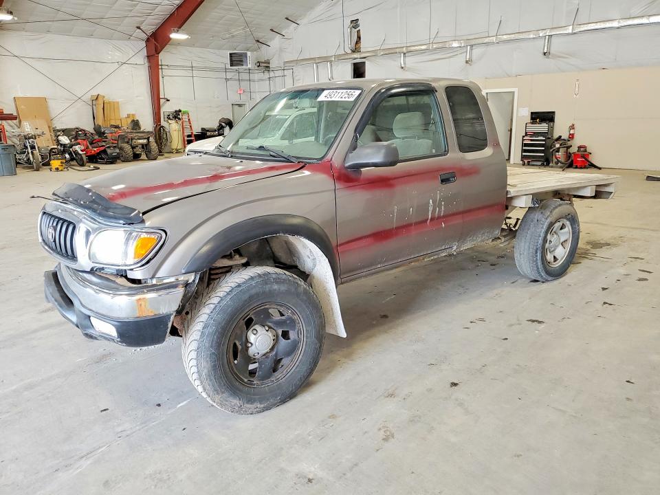 49311256 :رقم المزاد ، 5TEWM72N61Z874855 vin ، 2001 Toyota Tacoma مزاد بيع