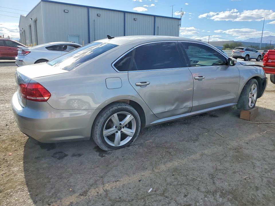 Продажа на аукционе авто 2013 Volkswagen Passat, vin: 1VWBP7A3XDC009912, номер лота: 51903746