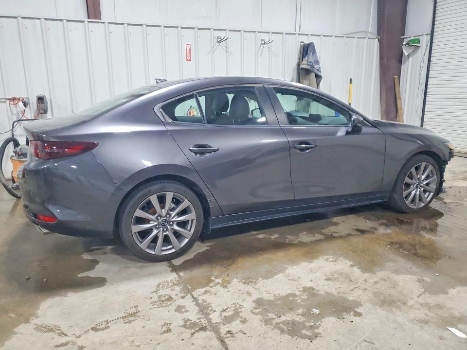 Продажа на аукционе авто 2020 Mazda 3, vin: 3MZBPBDM7LM129204, номер лота: 49212766