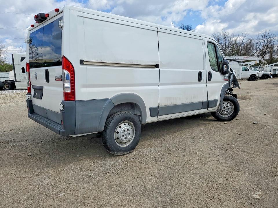 46135156 :رقم المزاد ، 3C6TRVAG0JE107772 vin ، 2018 Ram Promaster 1500 مزاد بيع