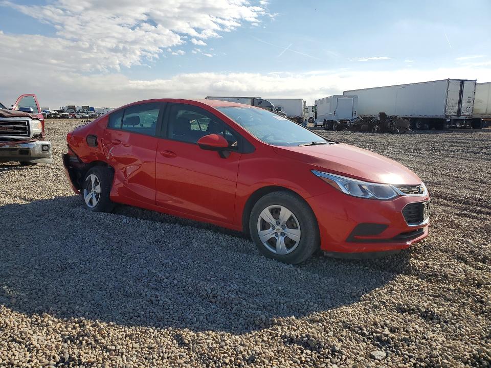 Продаж на аукціоні авто 2018 Chevrolet Cruze, vin: 1G1BC5SM3J7210123, номер лоту: 49152816
