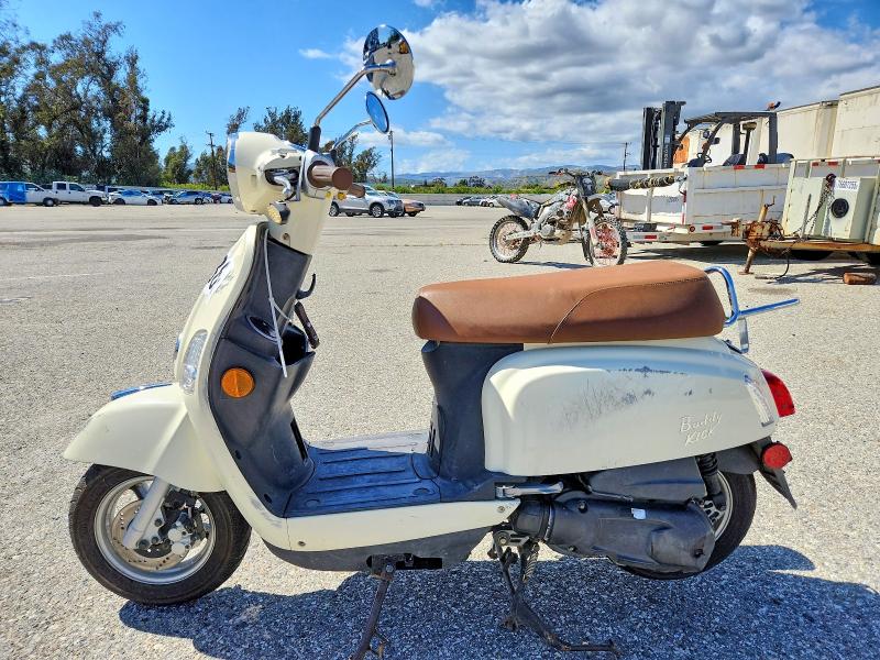 2020 Genuine Scooter Co. Buddy მანქანა იყიდება აუქციონზე, vin: RFVJFJ104L1001759, აუქციონის ნომერი: 50528486