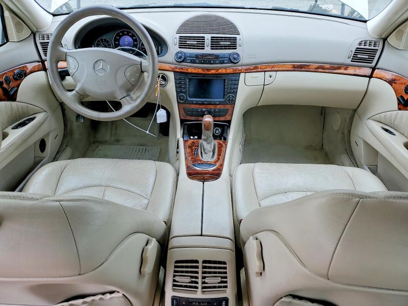 48842256 :رقم المزاد ، WDBUF70J64A429160 vin ، 2004 Mercedes-benz E مزاد بيع