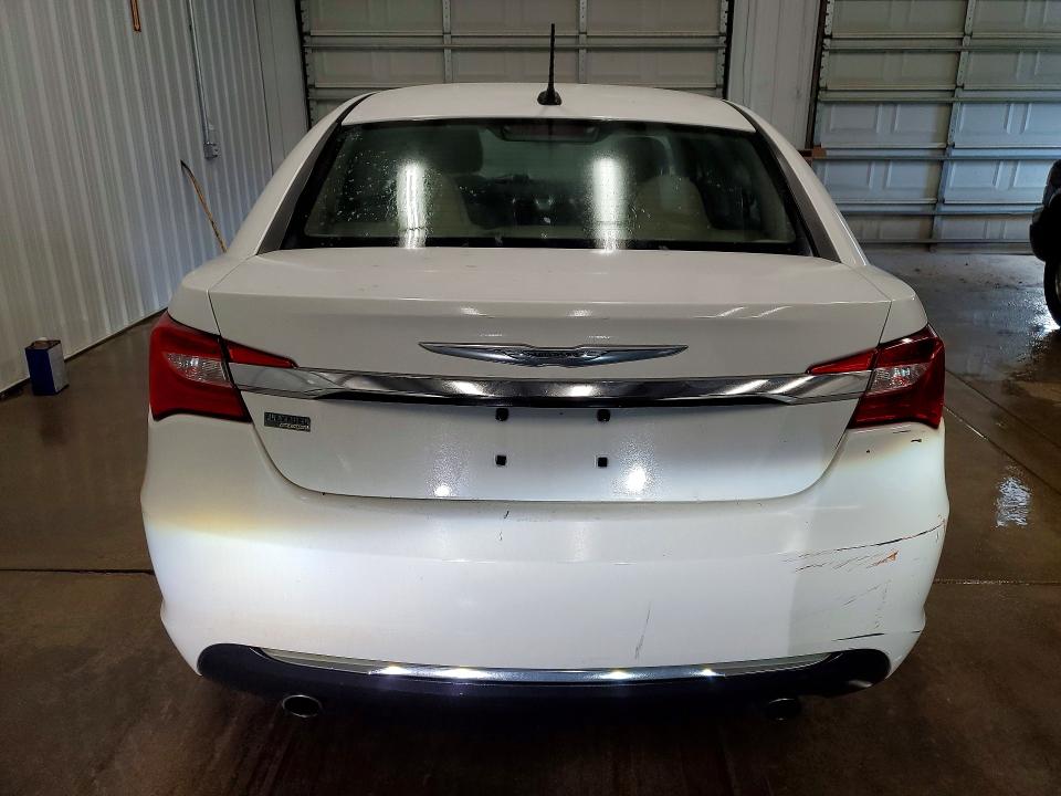 2013 Chrysler 200 მანქანა იყიდება აუქციონზე, vin: 1C3CCBBG0DN731843, აუქციონის ნომერი: 48915726