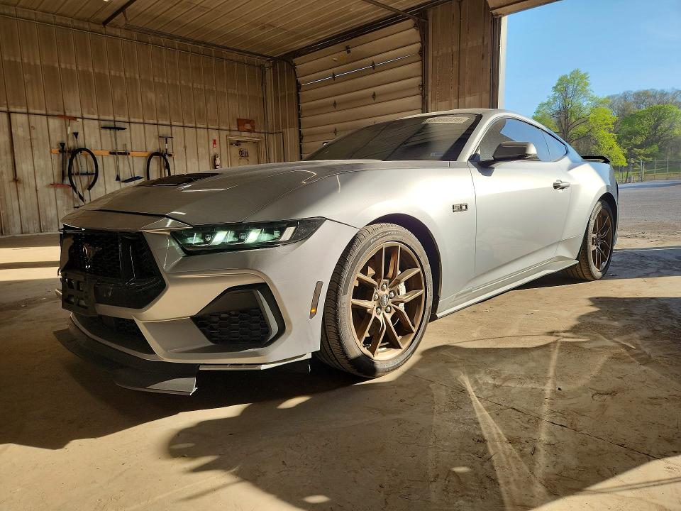Продажа на аукционе авто 2024 Ford Mustang, vin: 1FA6P8CF9R5416736, номер лота: 49596526