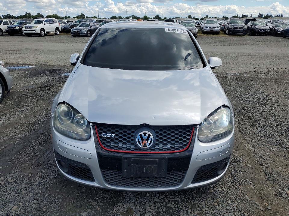51001976 :رقم المزاد ، WVWFV71K37W067414 vin ، 2007 Volkswagen New Gti مزاد بيع