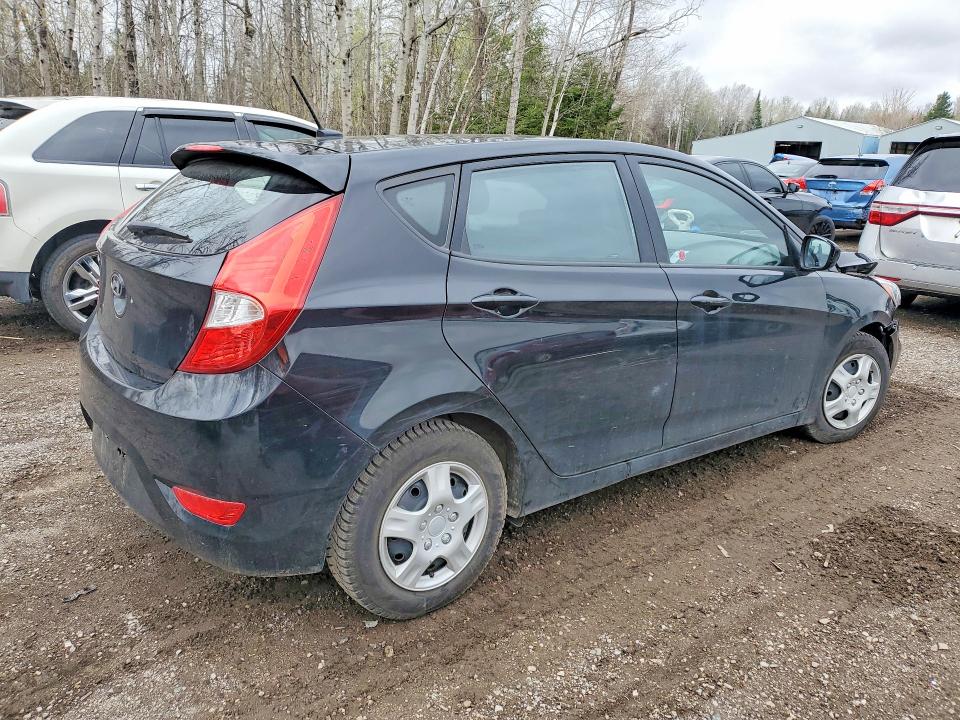 2016 Hyundai Accent მანქანა იყიდება აუქციონზე, vin: KMHCT5AE9GU261475, აუქციონის ნომერი: 51253496