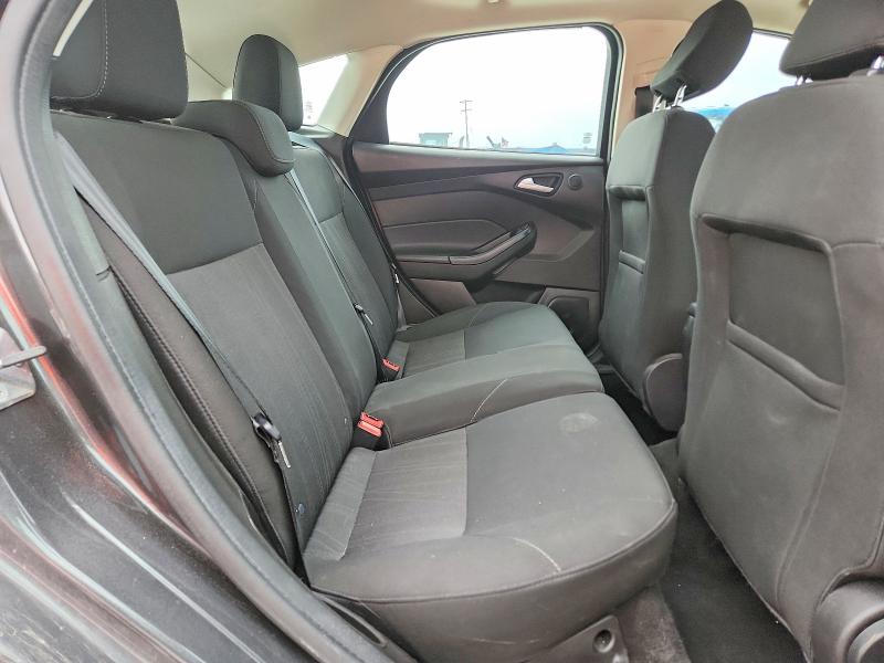 50648136 :رقم المزاد ، 1FADP3M29HL324008 vin ، 2017 Ford Focus مزاد بيع