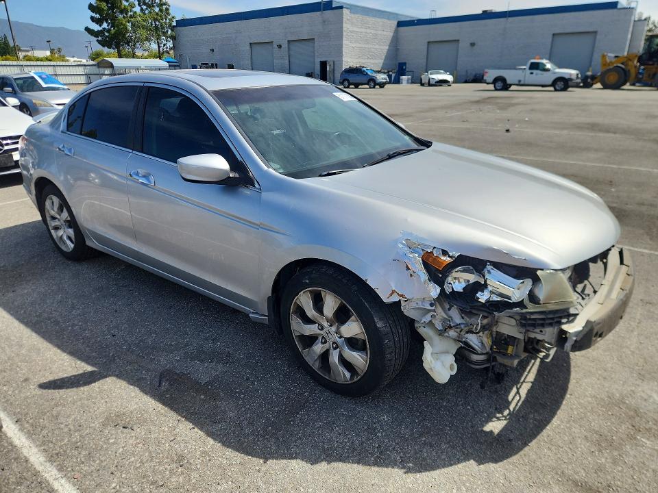 51177036 :رقم المزاد ، 1HGCP36888A071204 vin ، 2008 Honda Accord مزاد بيع