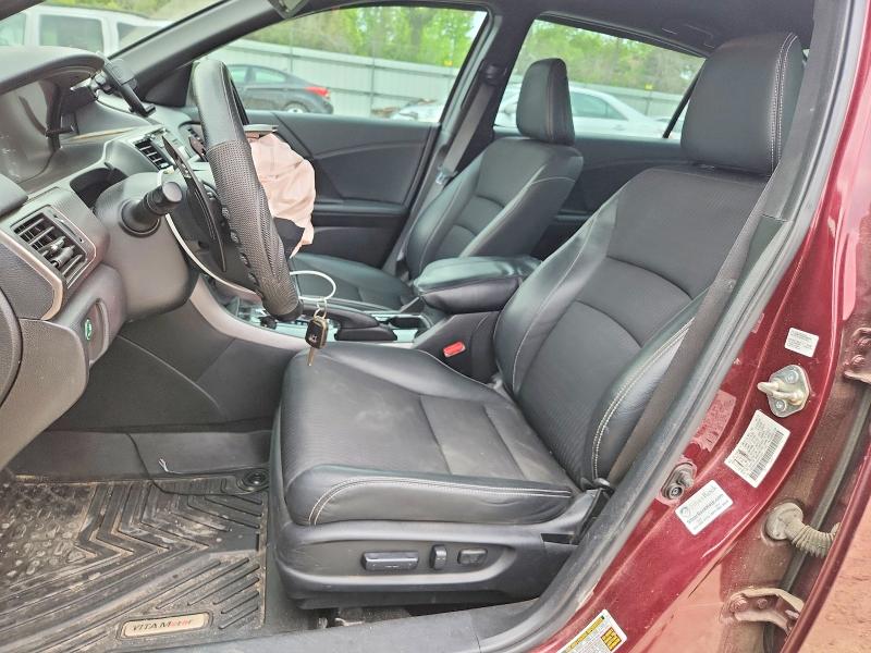 50827016 :رقم المزاد ، 1HGCR2F55HA041622 vin ، 2017 Honda Accord مزاد بيع