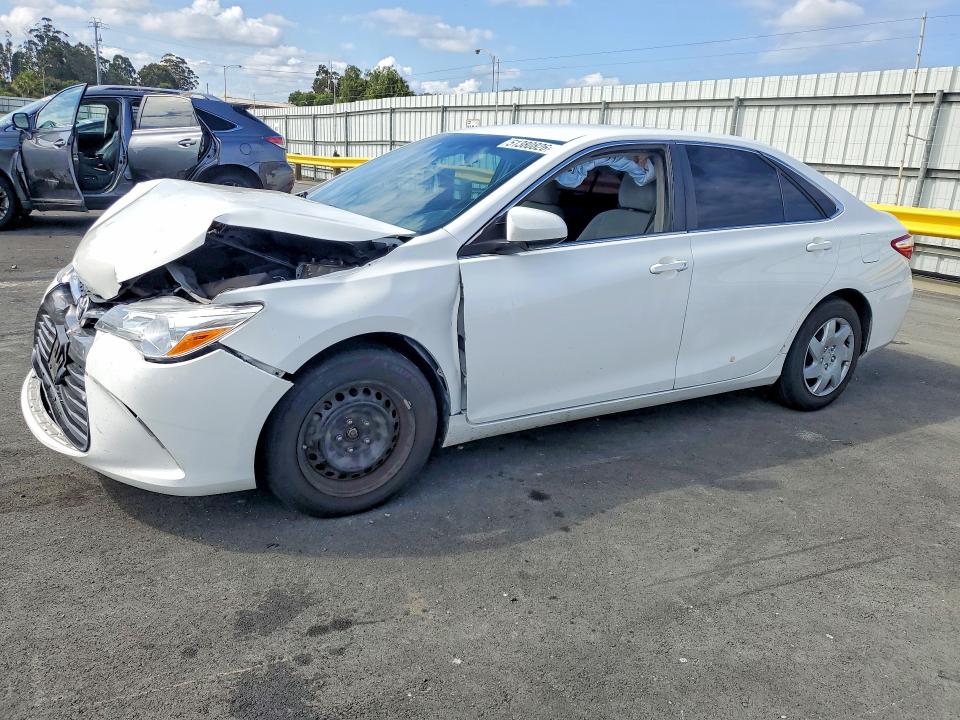 Auction sale of the 2016 Toyota Camry, vin: 4T4BF1FK3GR522633, lot number: 51380826