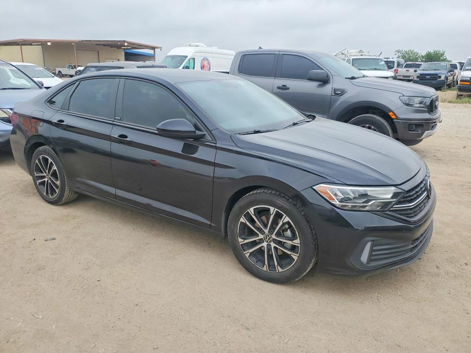 51163776 :رقم المزاد ، 3VWBM7BU2PM010751 vin ، 2023 Volkswagen Jetta مزاد بيع