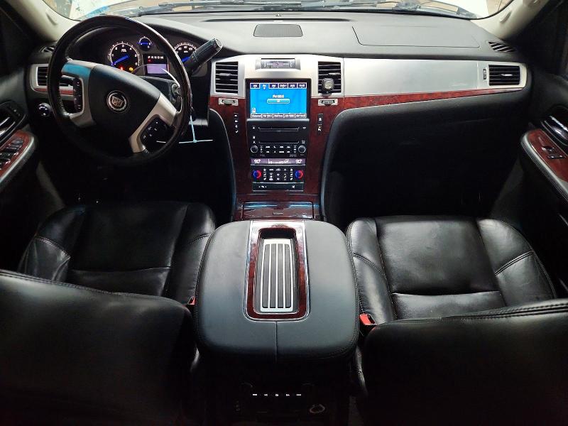 Продажа на аукционе авто 2009 Cadillac Escalade, vin: 3GYFK22229G217356, номер лота: 48561976
