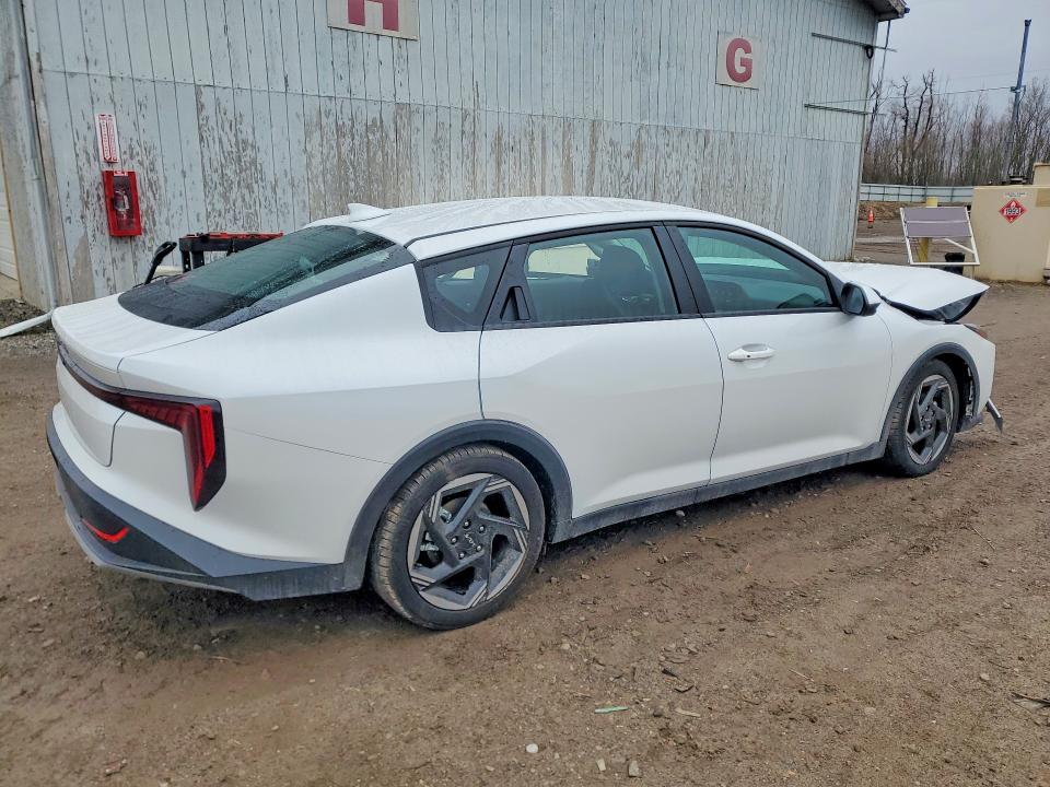 48270186 :رقم المزاد ، 3KPFU4DE2TE279930 vin ، 2026 Kia K4 مزاد بيع