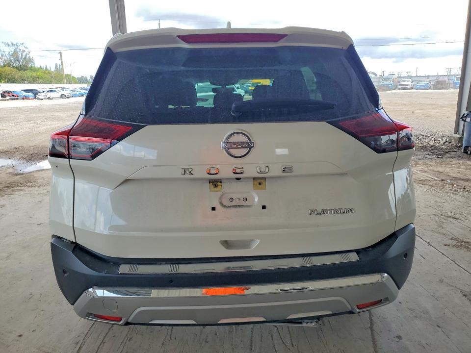 51327186 :رقم المزاد ، JN8BT3DC8PW104799 vin ، 2023 Nissan Rogue مزاد بيع